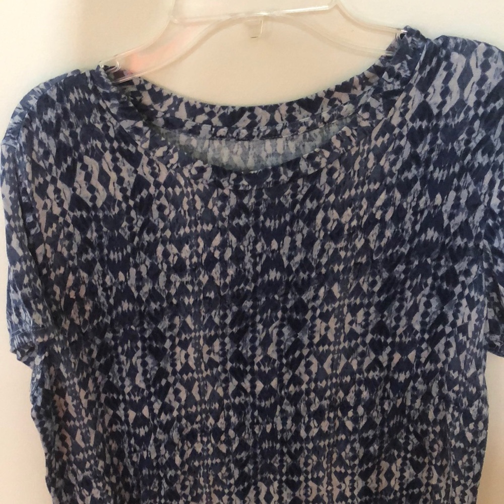 Patterned Aeropostale shirt